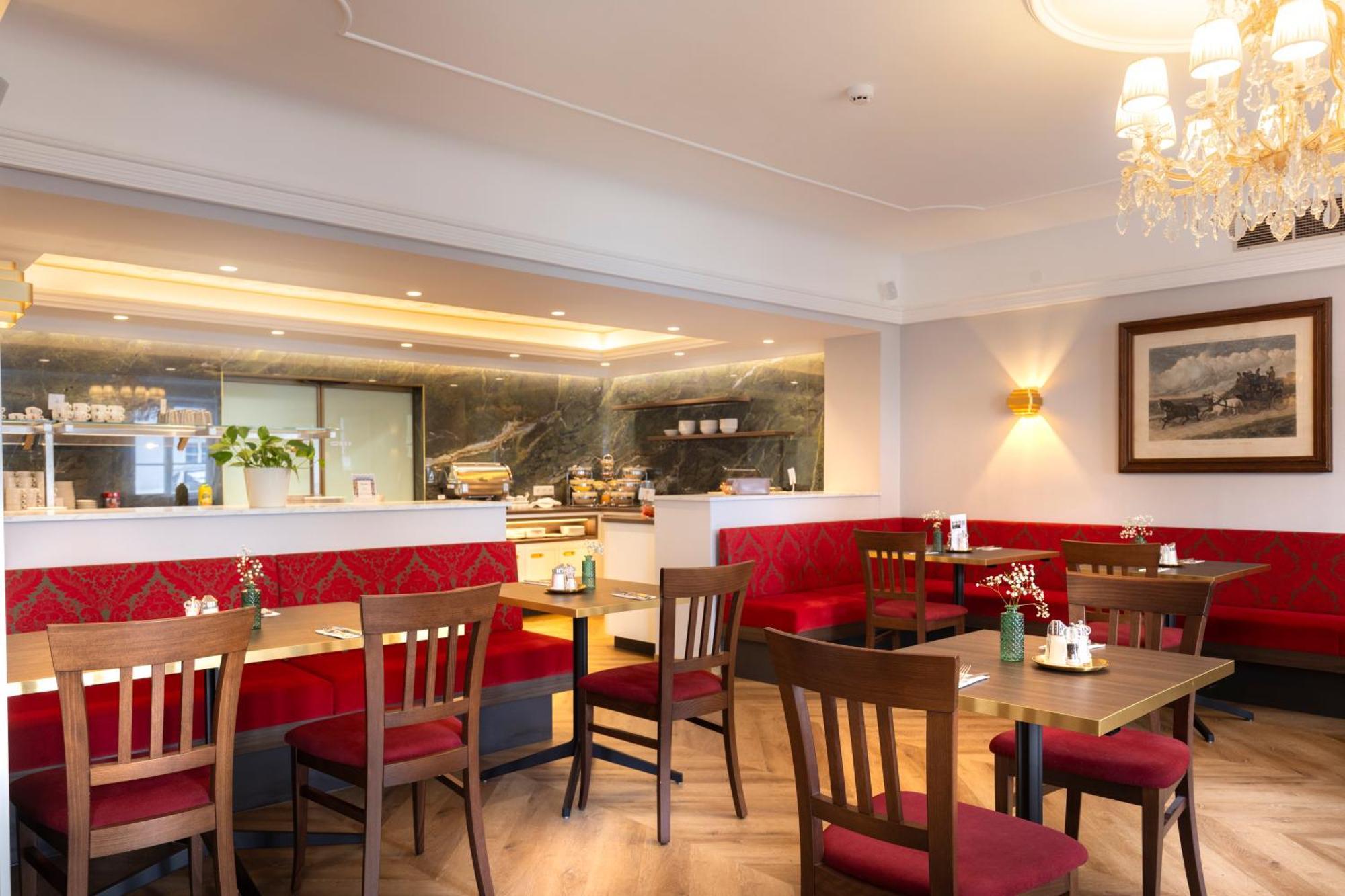 Vergeiner'S Hotel Traube Лиенц Екстериор снимка